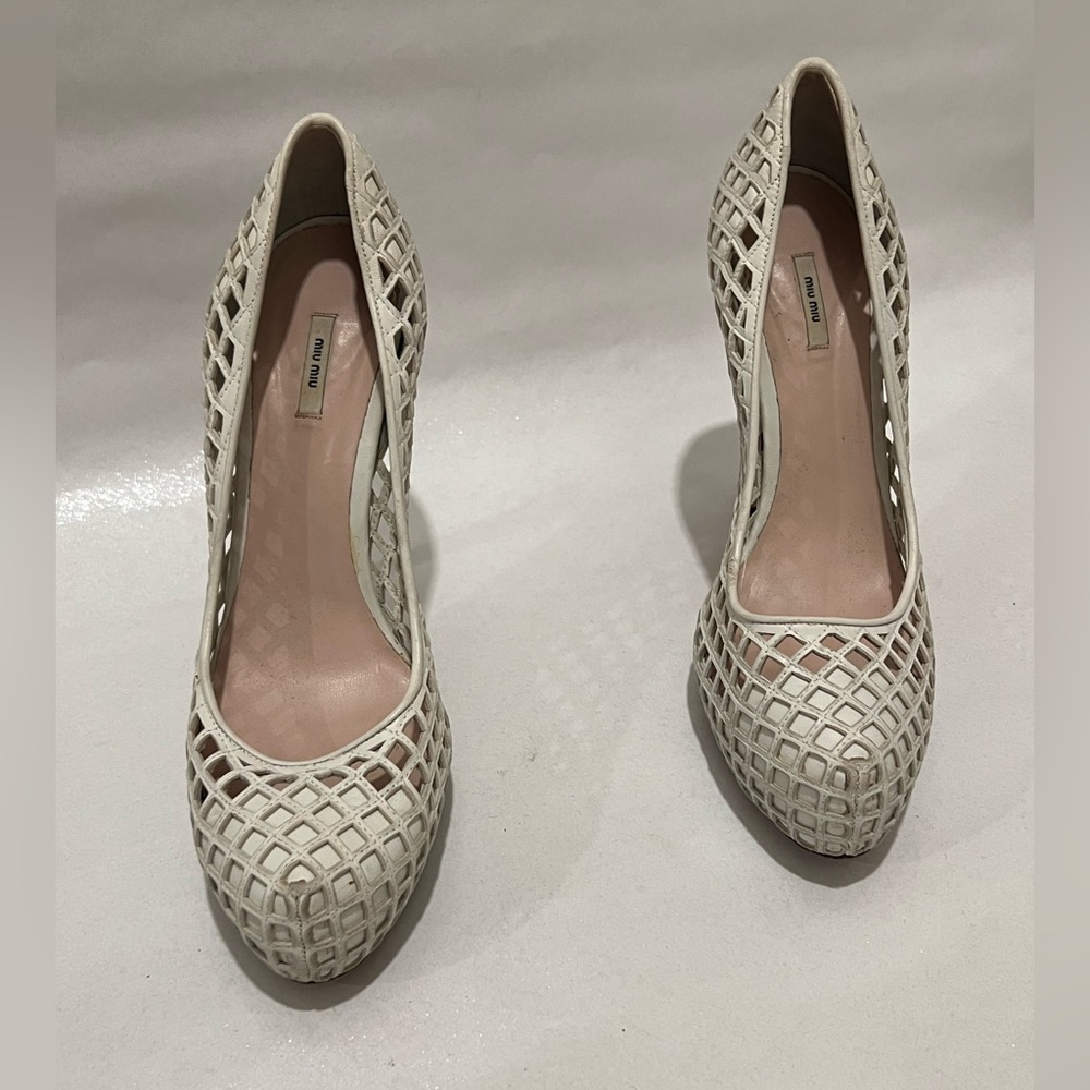 PRADA Miu Miu Pumps, White Size 41